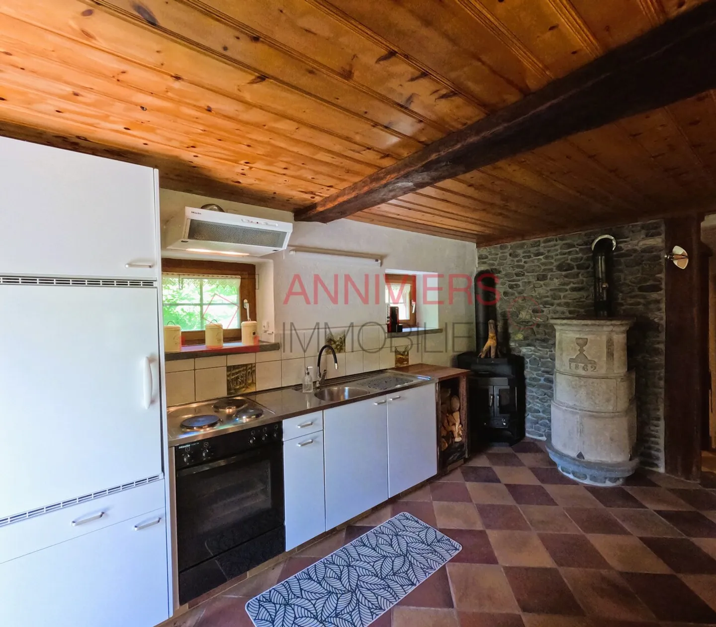 Chalet with Character in the Heart of Val d'Anniviers - Photo 4 of 25