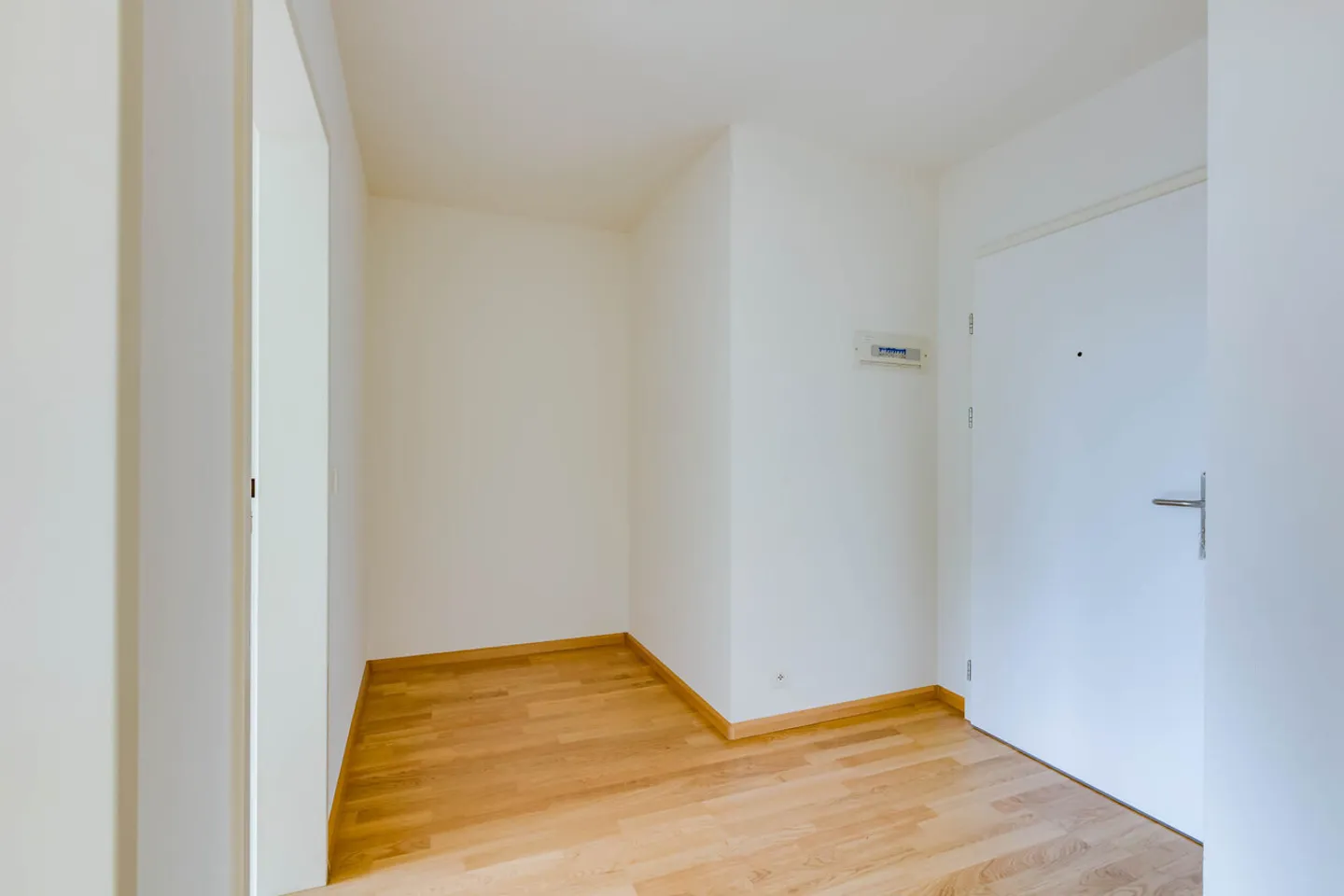 In amore? Engaged? Affittato! - Foto 2 di 12