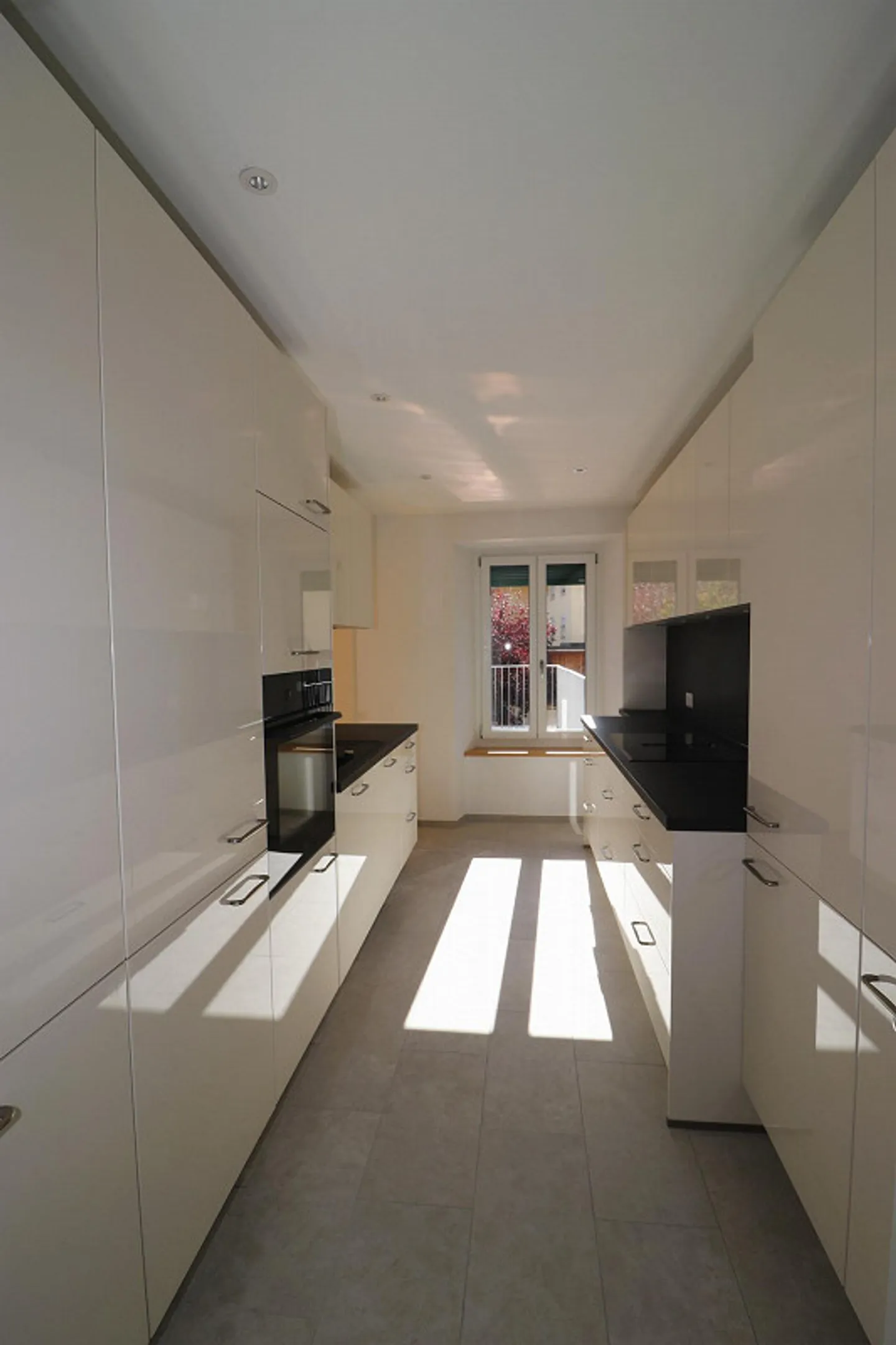 First occupancy after renovation centrally located in Ilanz - Photo 7 of 18