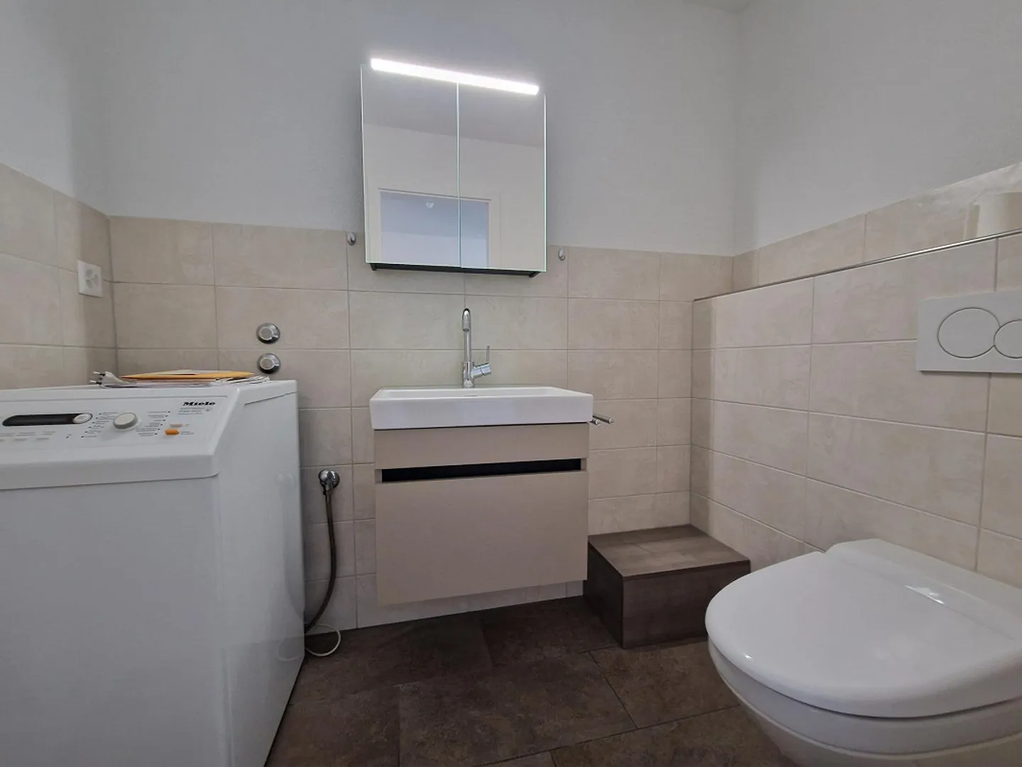 Modernes 4-Zimmer-Apartment in Eglisau - Foto 6 von 8