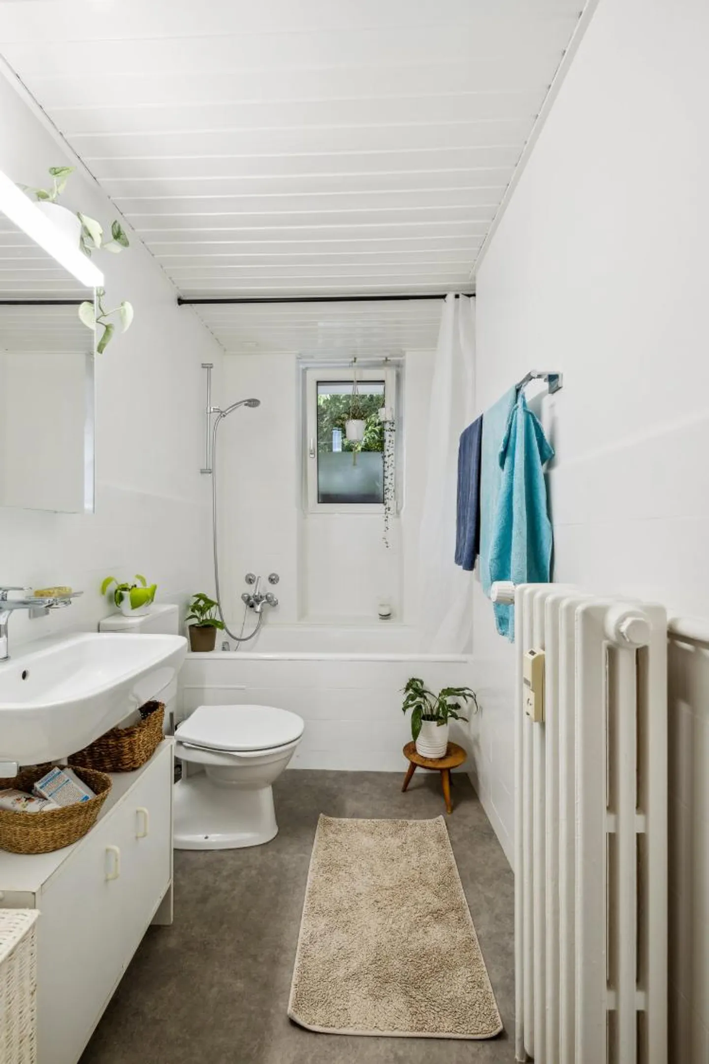 Appartement 3 pièces élégant et charmant dans un emplacement privilégié - Photo 3 sur 7