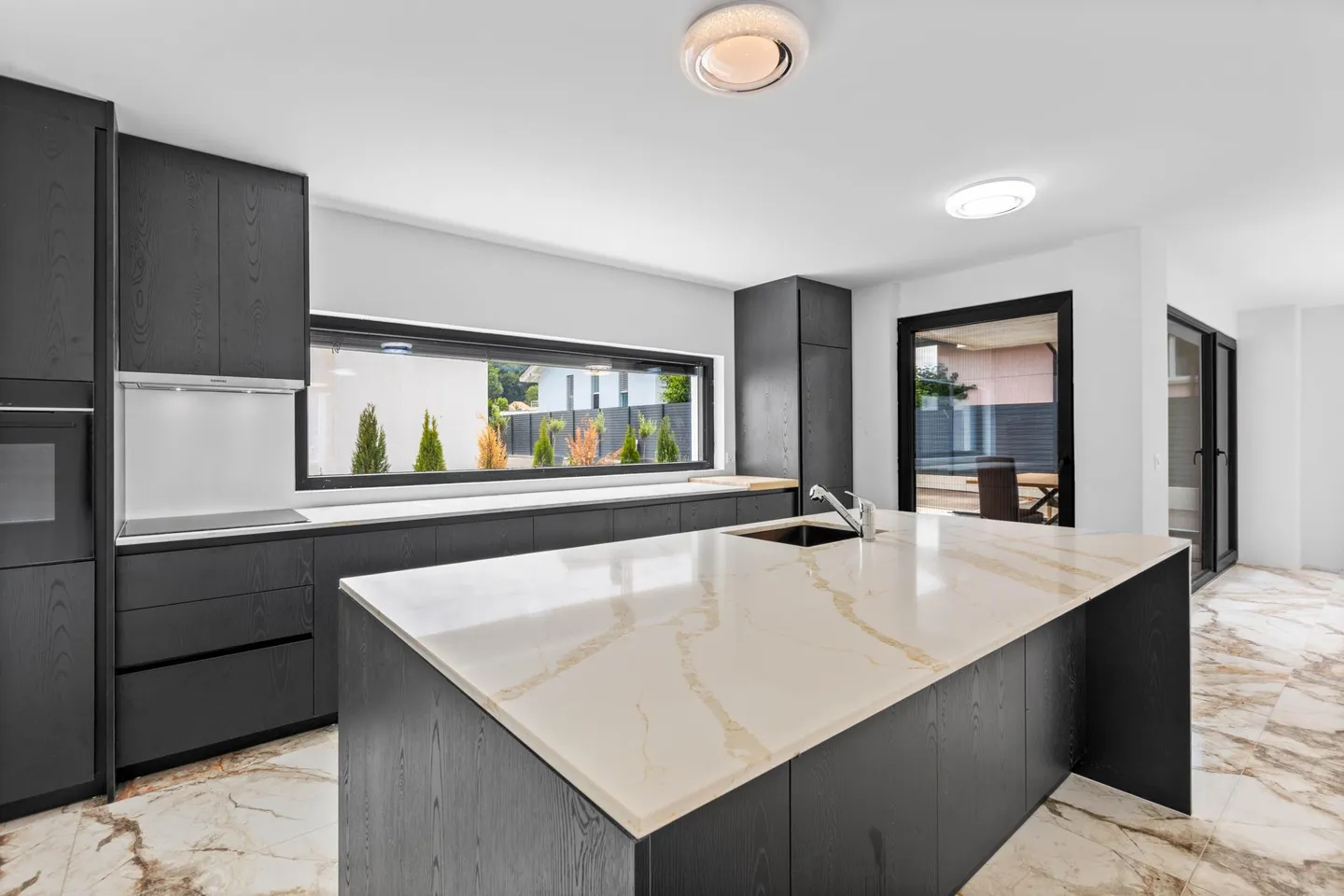 Splendida villa a schiera di 5,5 locali in affitto - Foto 6 di 11