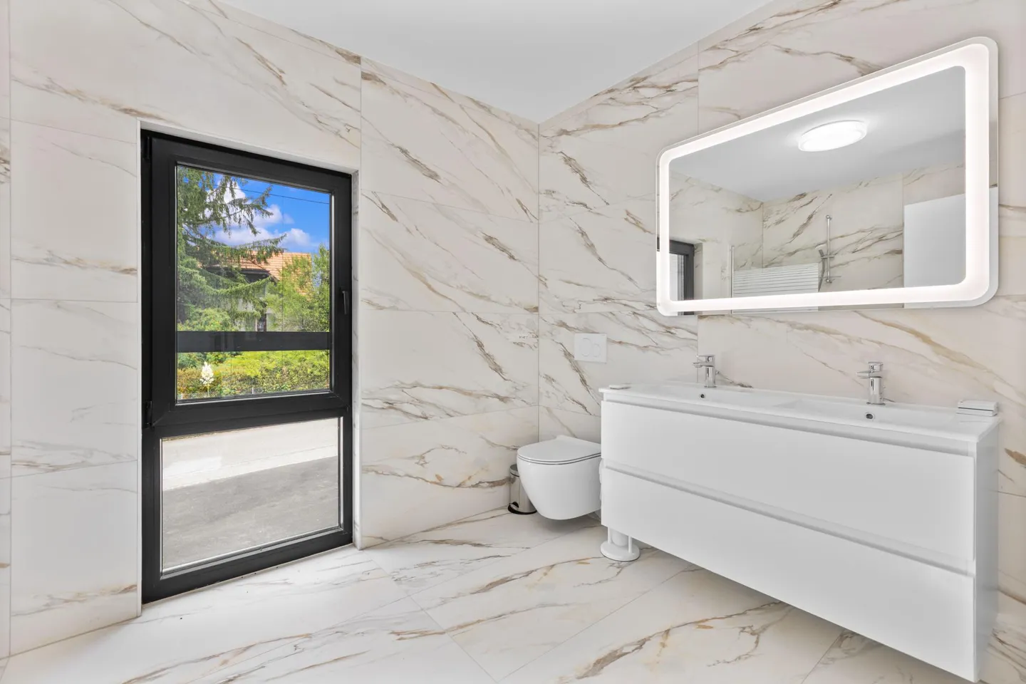 Splendida villa a schiera di 5,5 locali in affitto - Foto 7 di 11
