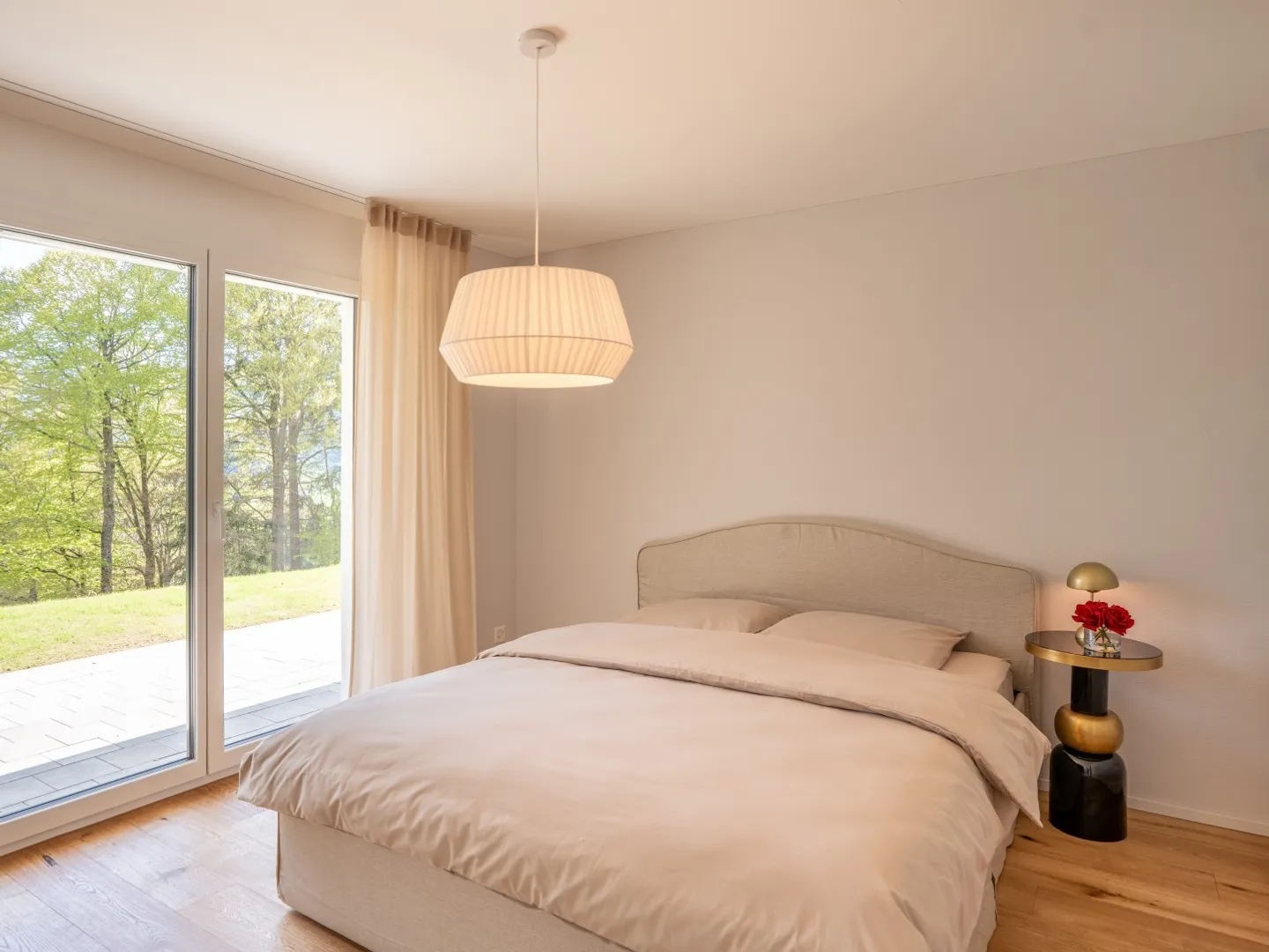 Modernes Familienhaus in der Natur - Foto 5 von 7