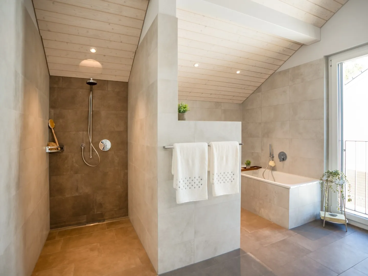 Modernes Familienhaus in der Natur - Foto 6 von 7