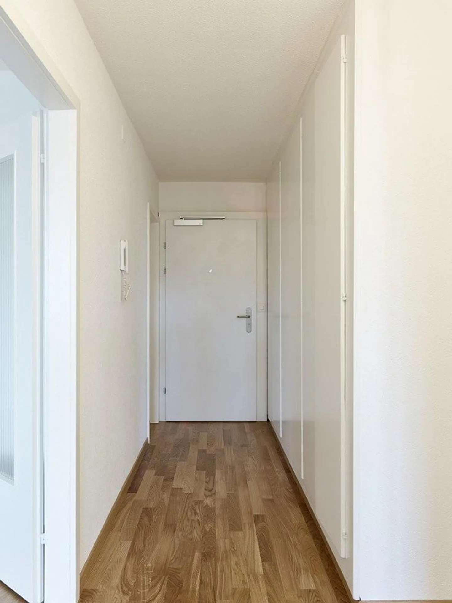 Au-dessus des toits de Wettingen - Photo 7 sur 9