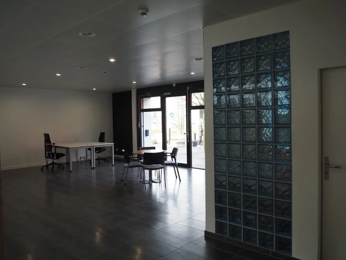 Helles Erdgeschosslokal mit Auslage - Foto 5 von 5