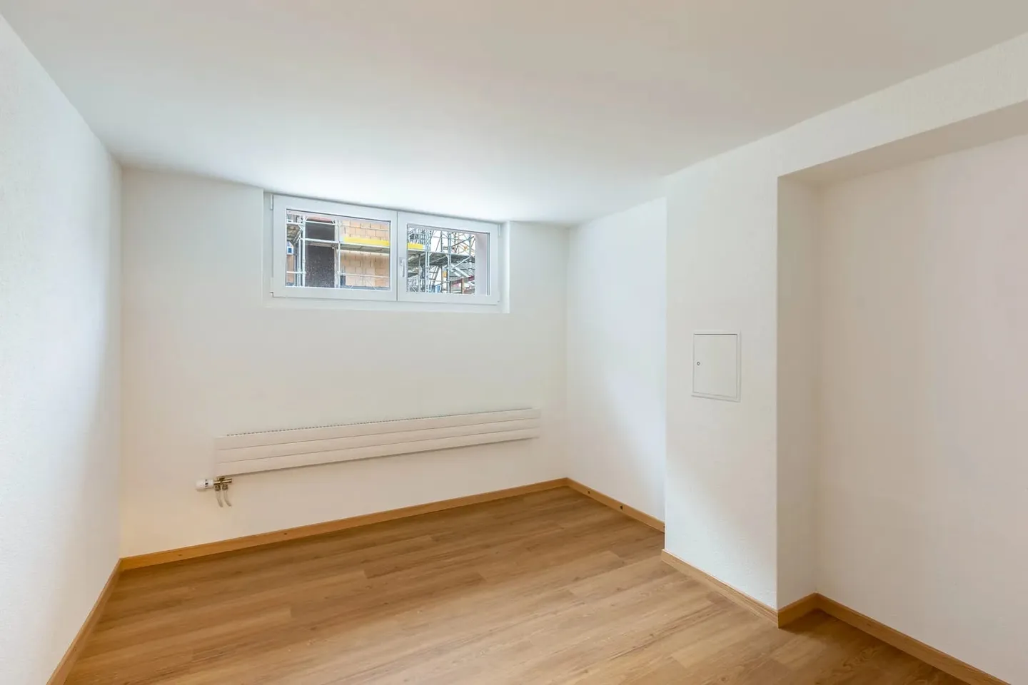 Casa a schiera ristrutturata di 5,5 stanze in affitto a Kollbrunn - Foto 7 di 9