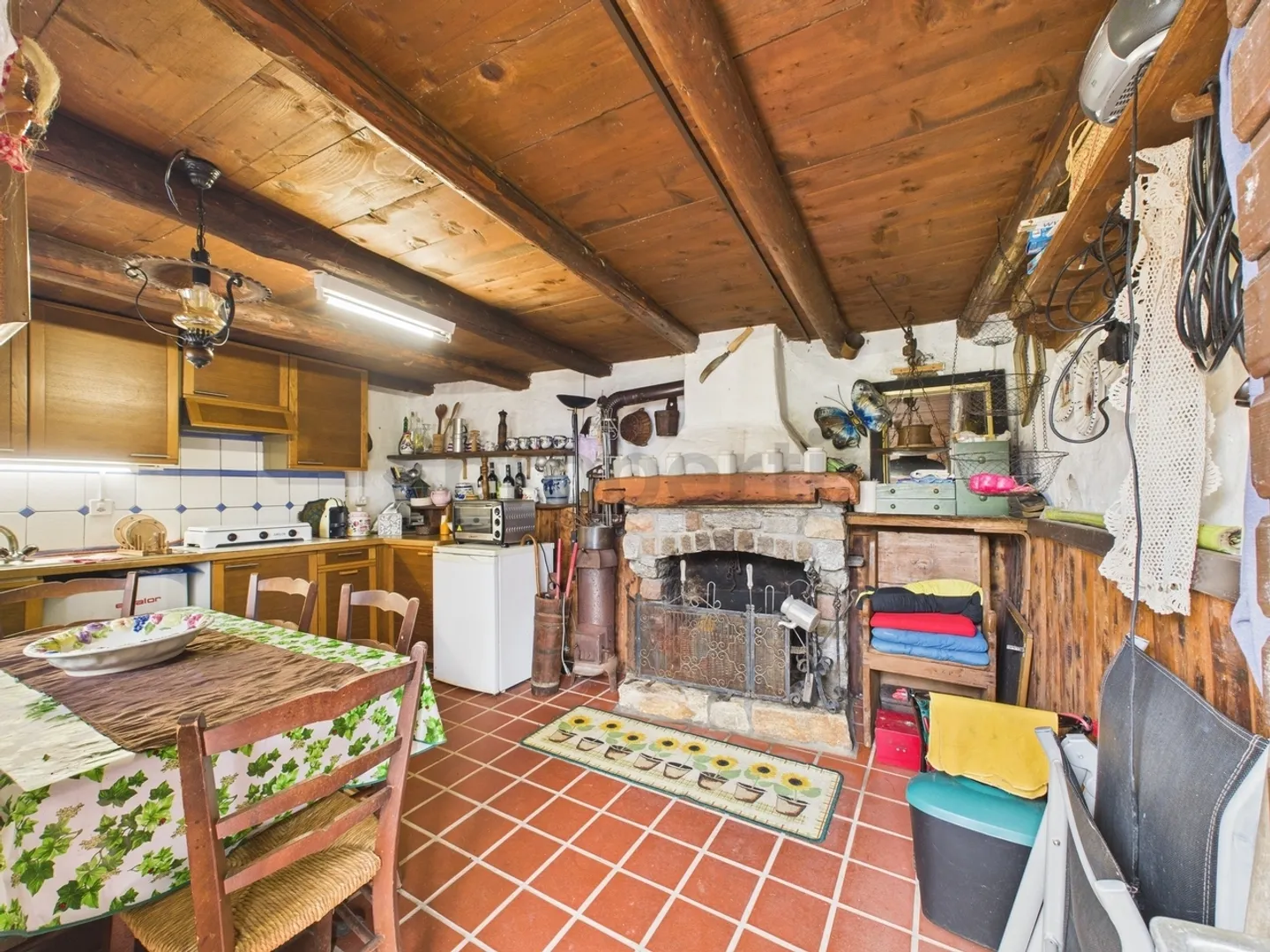 Rustikal 2,5 Zimmer zu verkaufen in Piazzogna (Gambarogno) mit Blick auf den Lago Maggiore - Foto 2 von 8