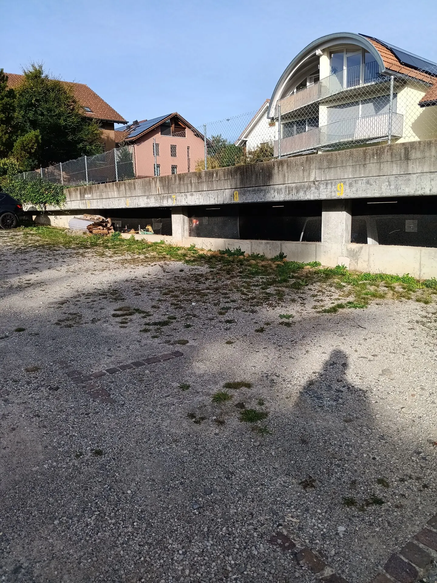 Außenparkplätze Verfügbar - Foto 1 von 2
