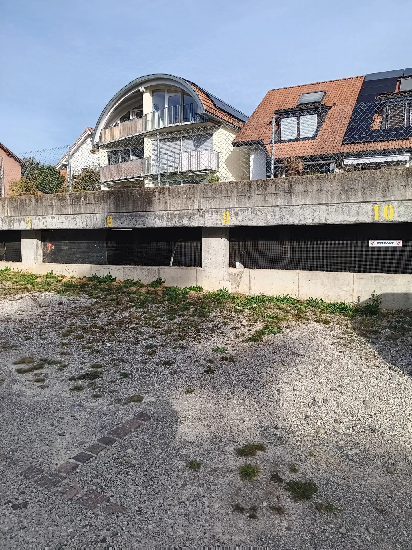 Außenparkplätze Verfügbar - Foto 2 von 2