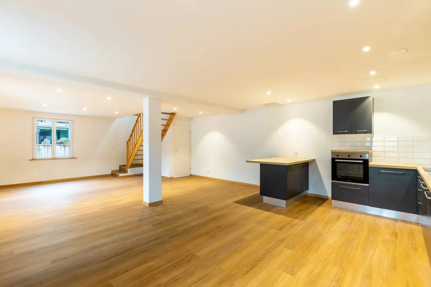 Duplex moderne avec jardin - Photo 3 sur 10
