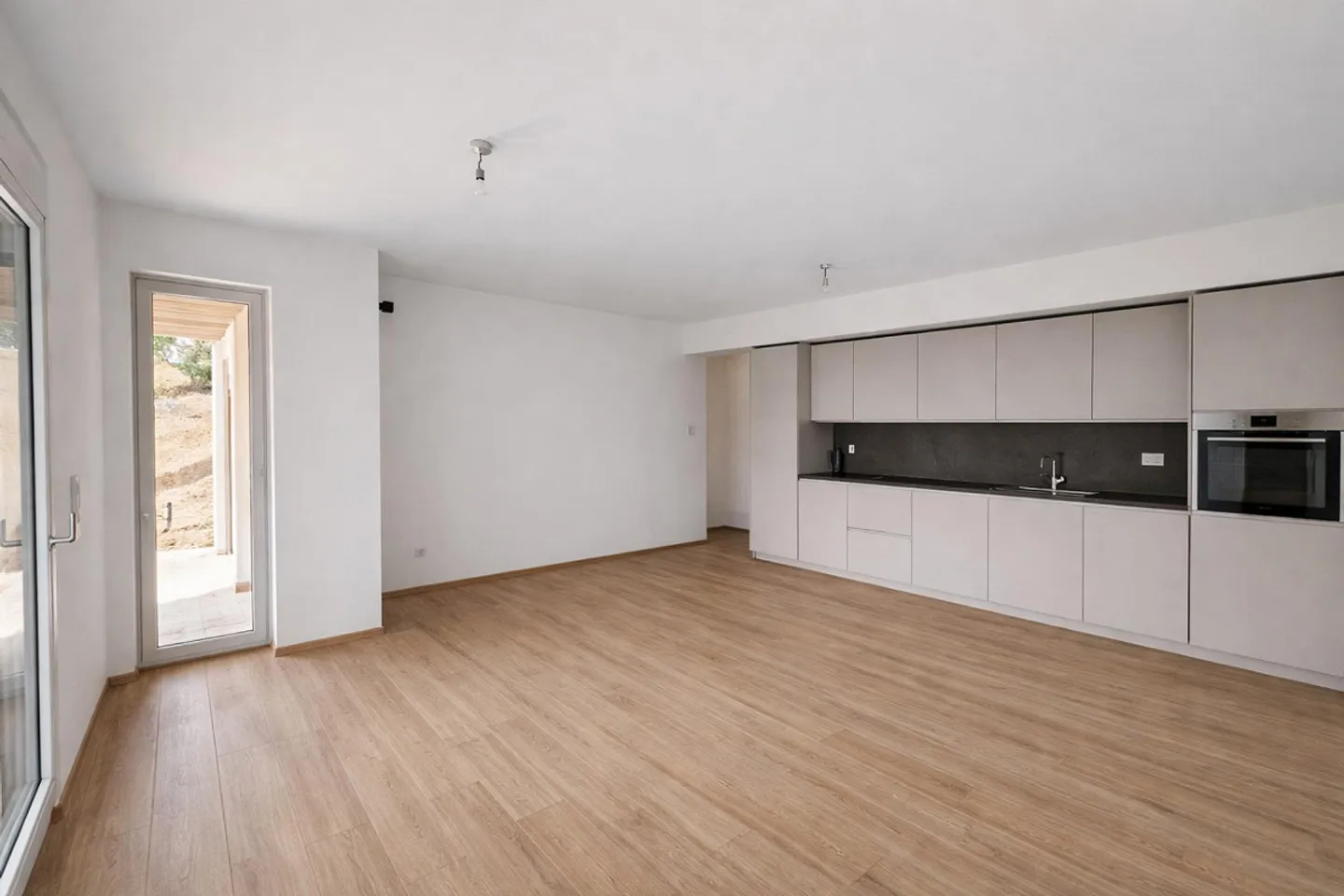 Nouveau 3.5 pièces avec vue sur le lac et jardin à Massagno - Photo 1 sur 6