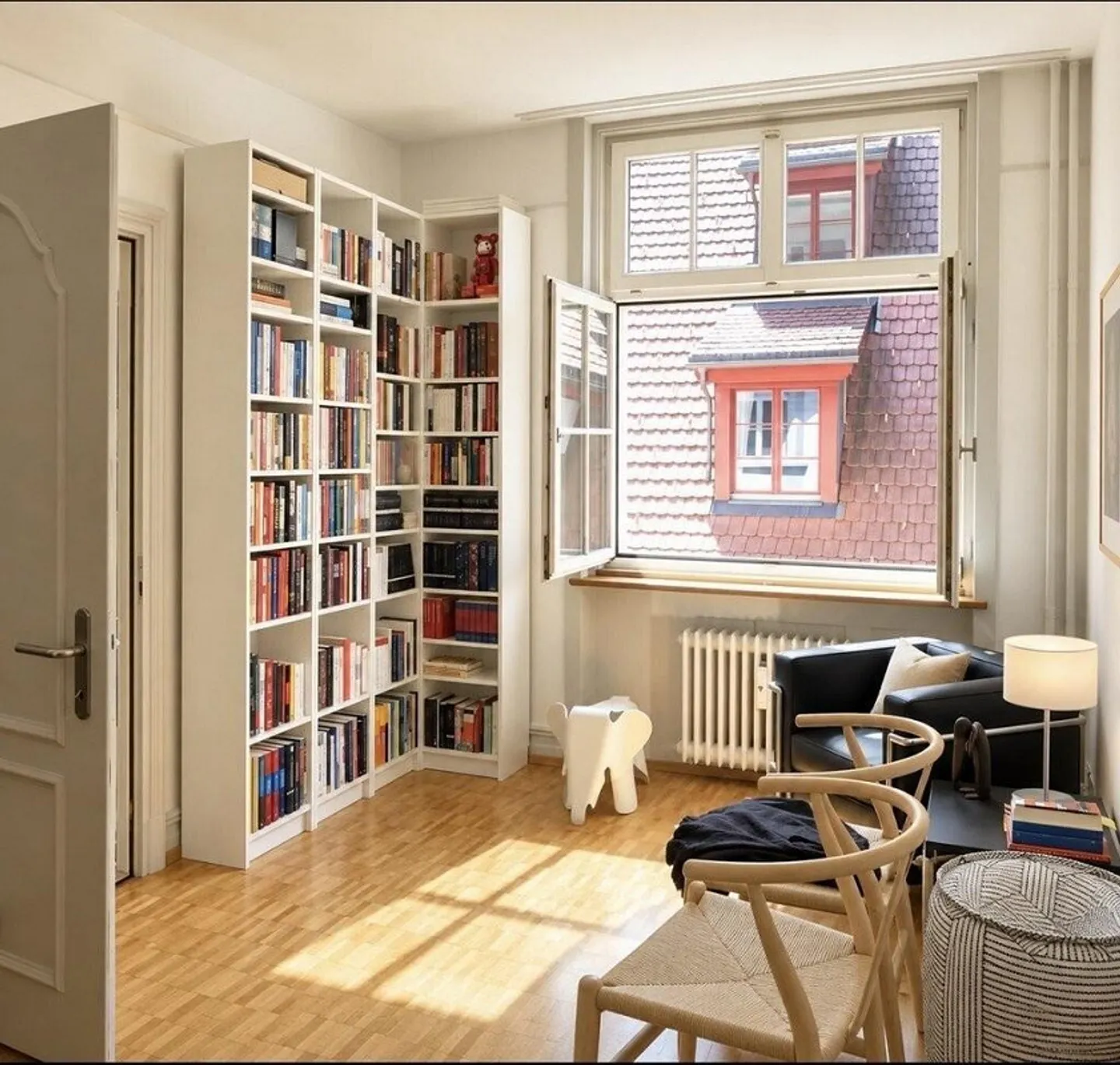 Apartment seeks single - Photo 4 of 10