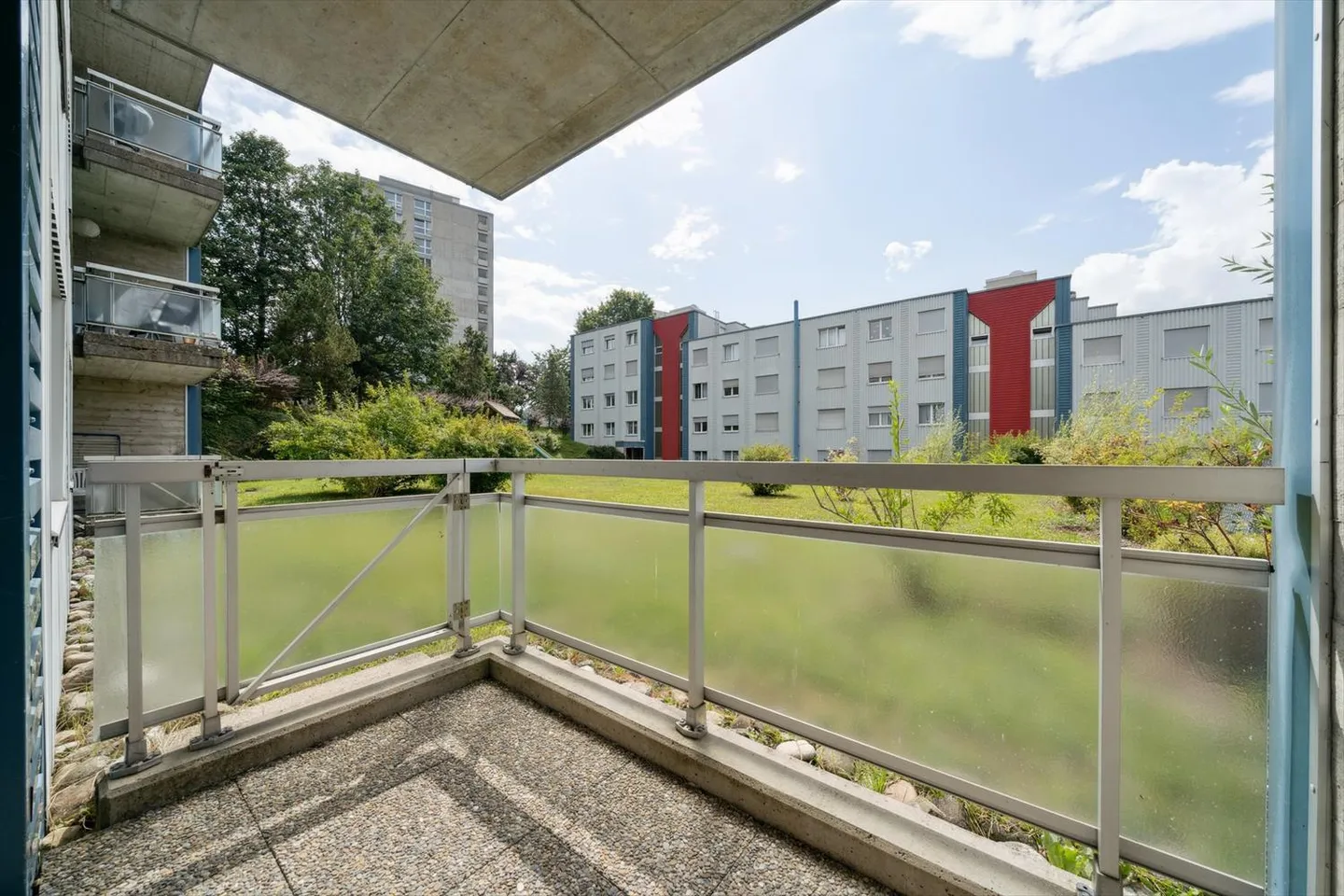 4.5 pces avec terrasse et accès direct au jardin commun - *Caution gratuite* - Photo 12 sur 13