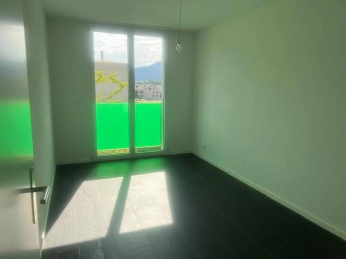 Belle appartement de 5,5 pièces au 1er étage avec balcon à Ipsach au bord du lac de Bienne - Photo 19 sur 25
