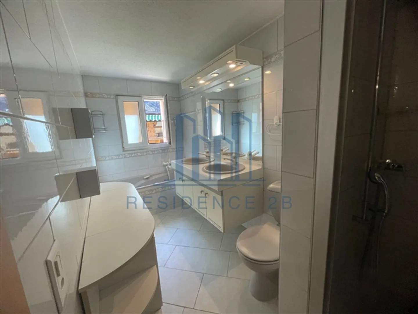 Holiday apartment with garden available immediately - Photo 9 of 12