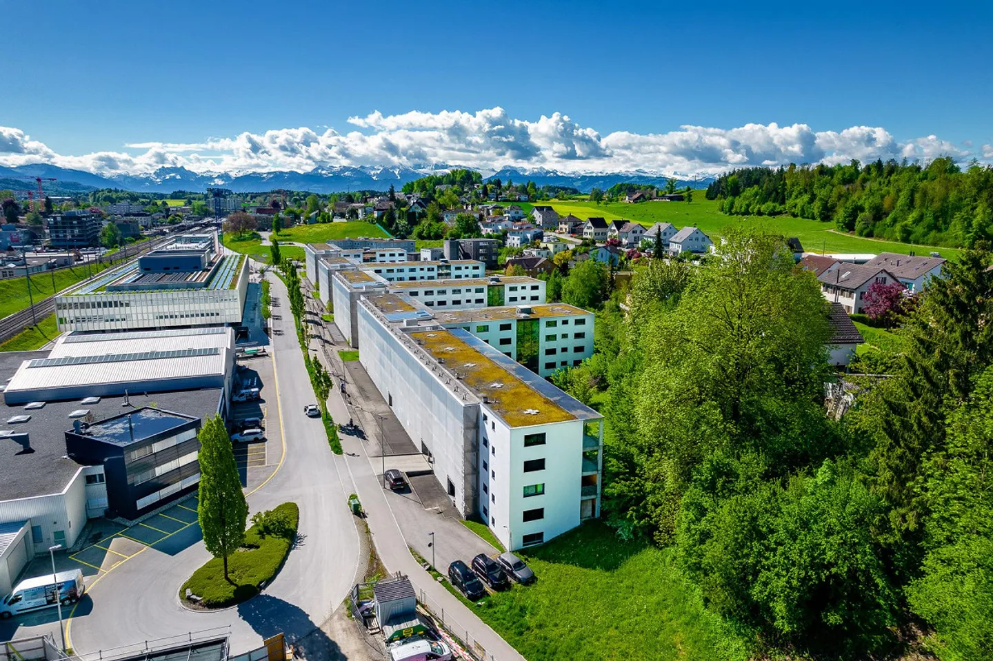 Vous cherchez un nouveau bureau près de la gare de Wetzikon ? Nous l'avons....... - Photo 9 sur 9