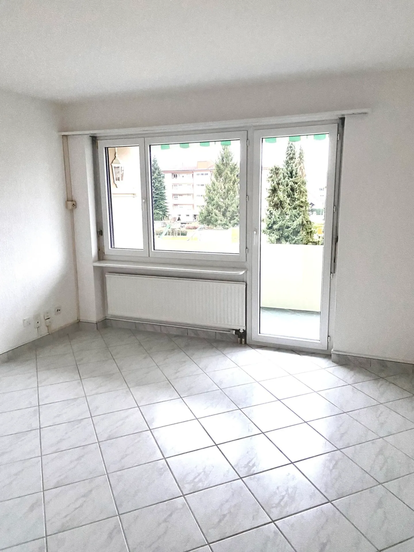 Charming Apartment in Zufikon - Photo 2 of 9