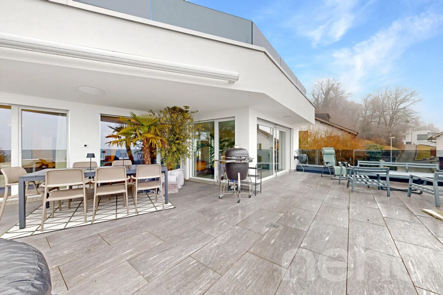 Appartement en terrasse - Élégant, lumineux, de haute qualité - Photo 2 sur 12