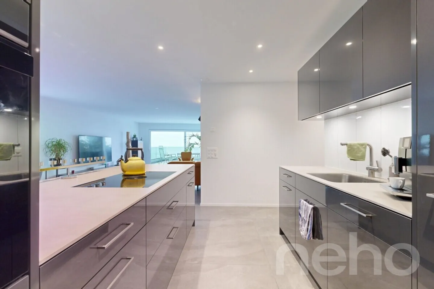 Appartement en terrasse - Élégant, lumineux, de haute qualité - Photo 8 sur 12