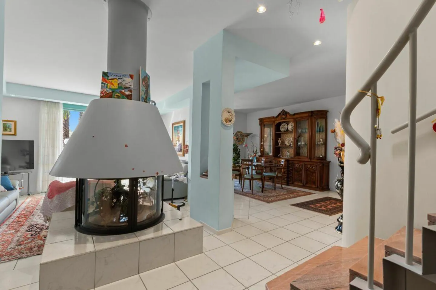 Villa prestigieuse pour une famille _ Taverne Torricella - Photo 2 sur 16