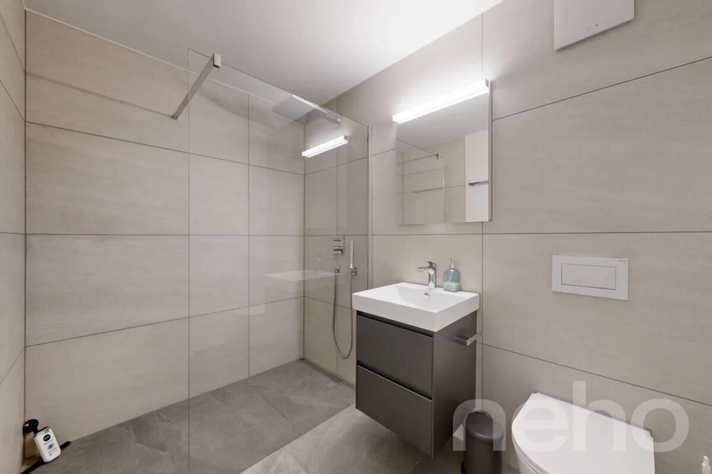 Appartement en terrasse - Élégant, lumineux, de haute qualité - Photo 12 sur 12