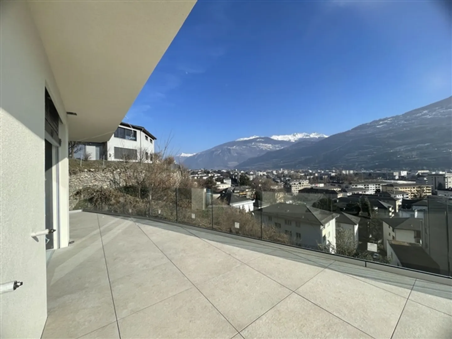 «Neue Villa in Gravelone sofort verfügbar» - Foto 2 von 9