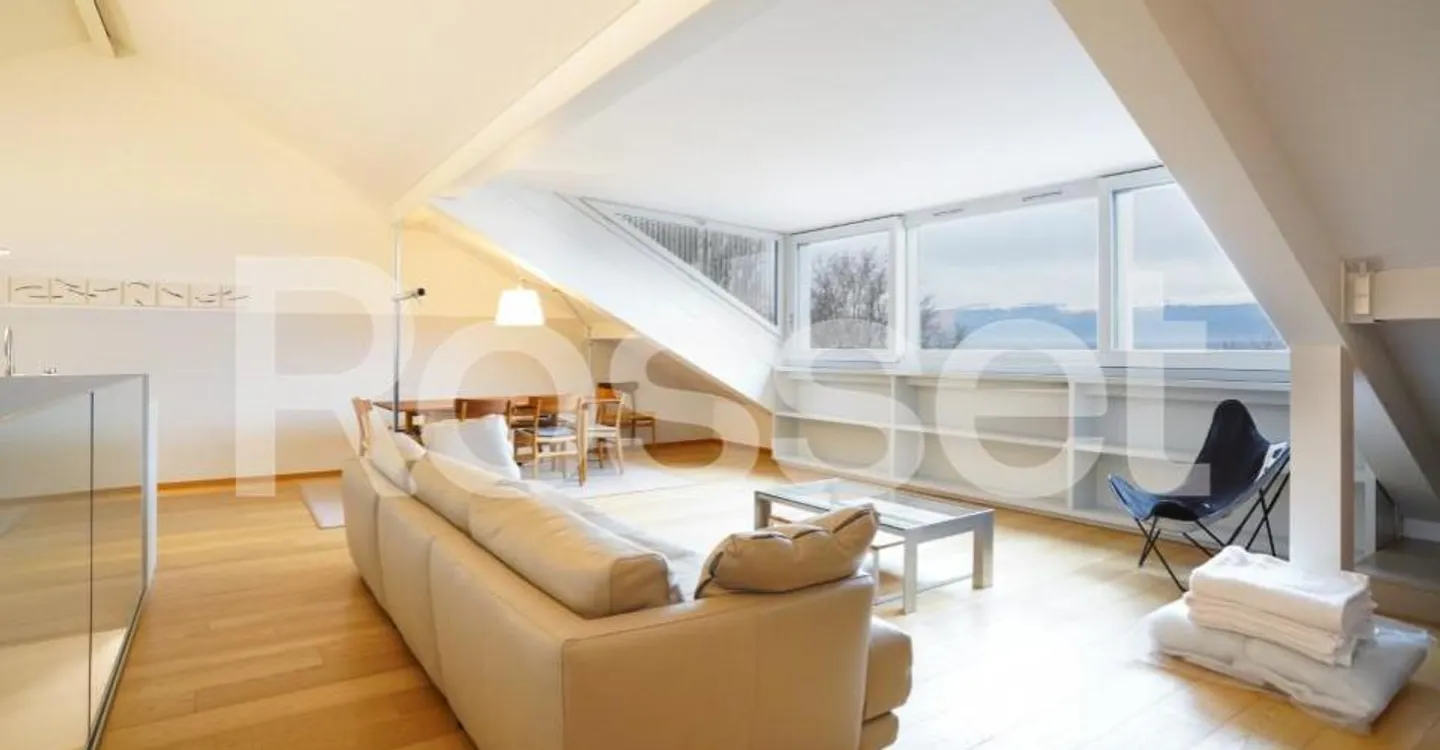 Bellissimo appartamento duplex di 6 stanze al 3° piano - Foto 1 di 7