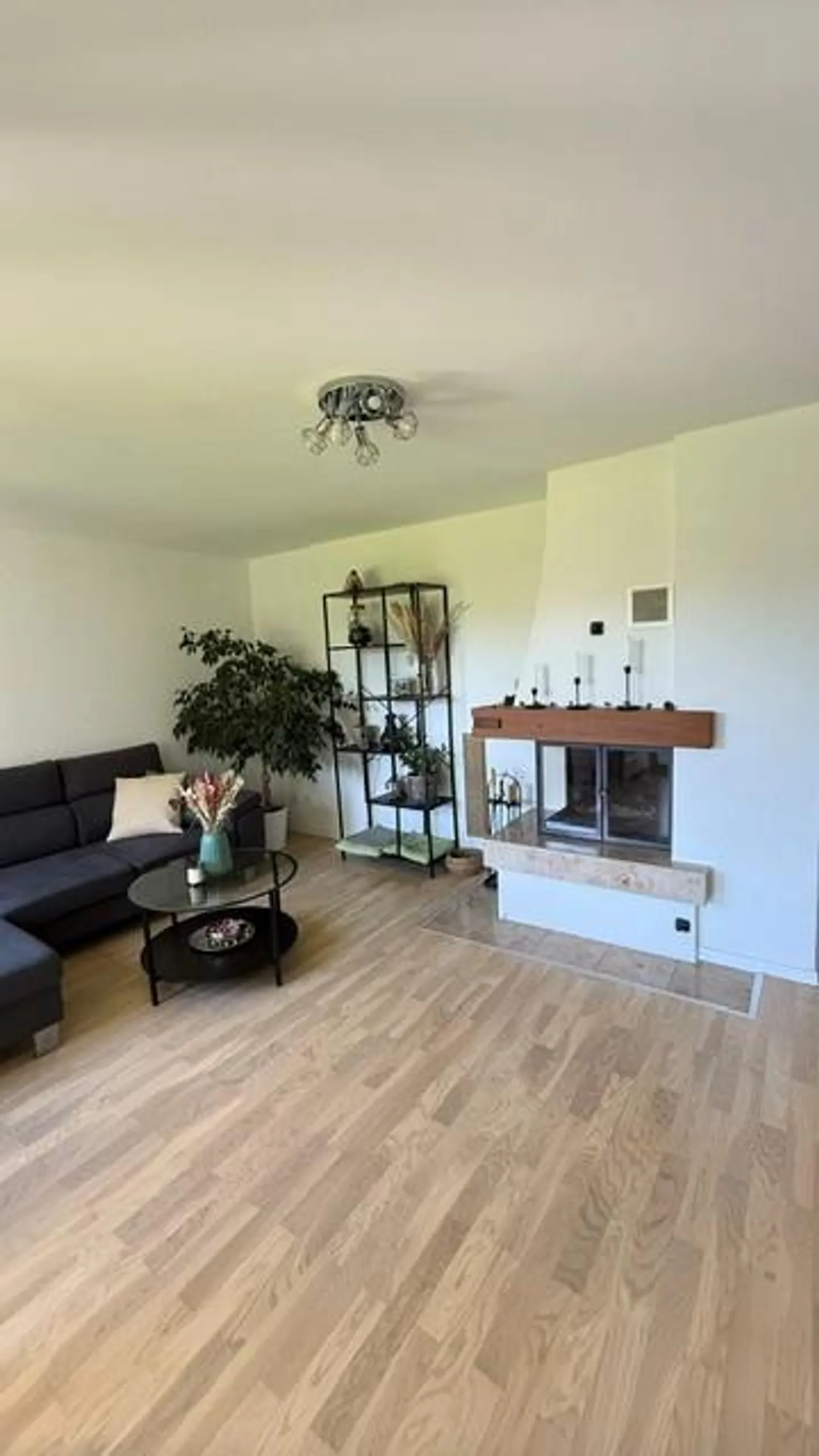 Appartamento 3.5 locali al 1° piano a Tübach con vista lago - Foto 3 di 3