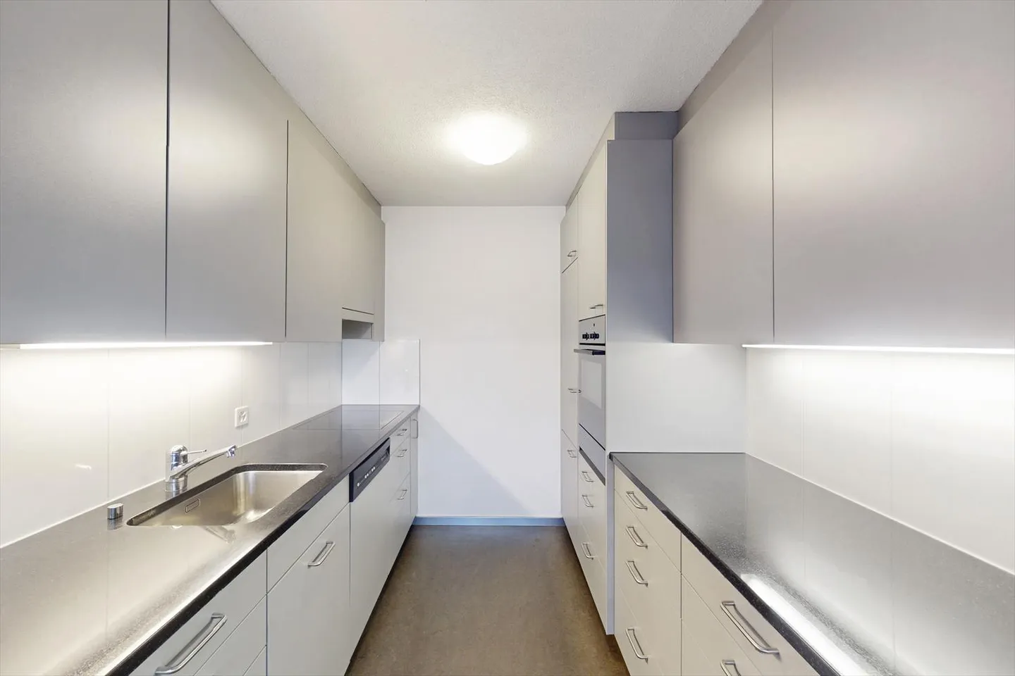 Ambiente familiare in una zona residenziale attraente - Foto 4 di 5