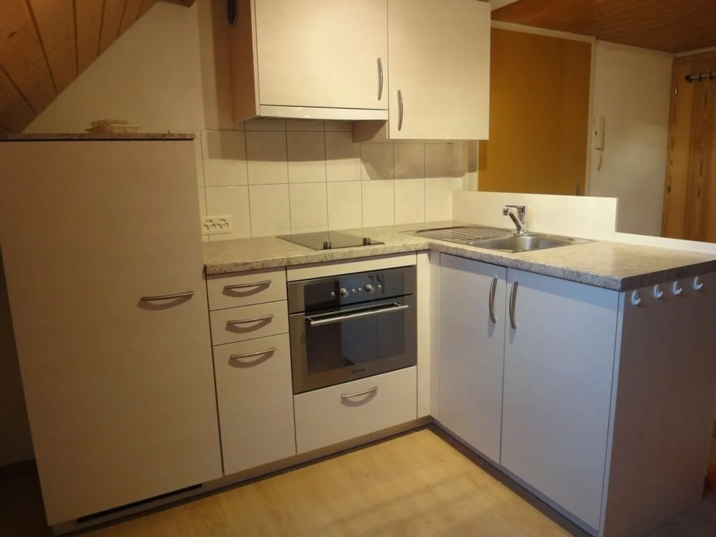 2.5 Room Apartment - Photo 4 of 5