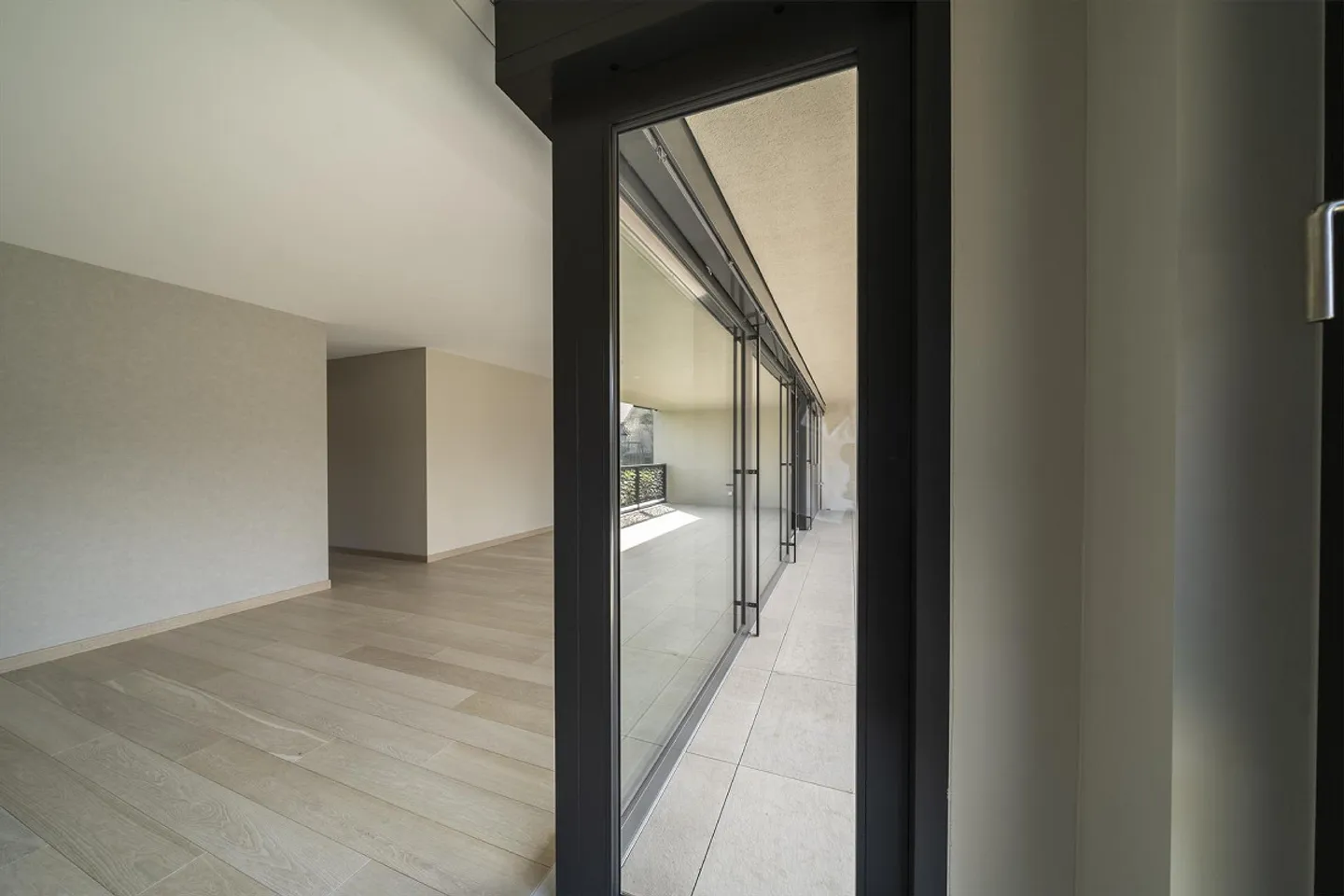 Luxuswohnung mit Terrasse - Foto 6 von 17