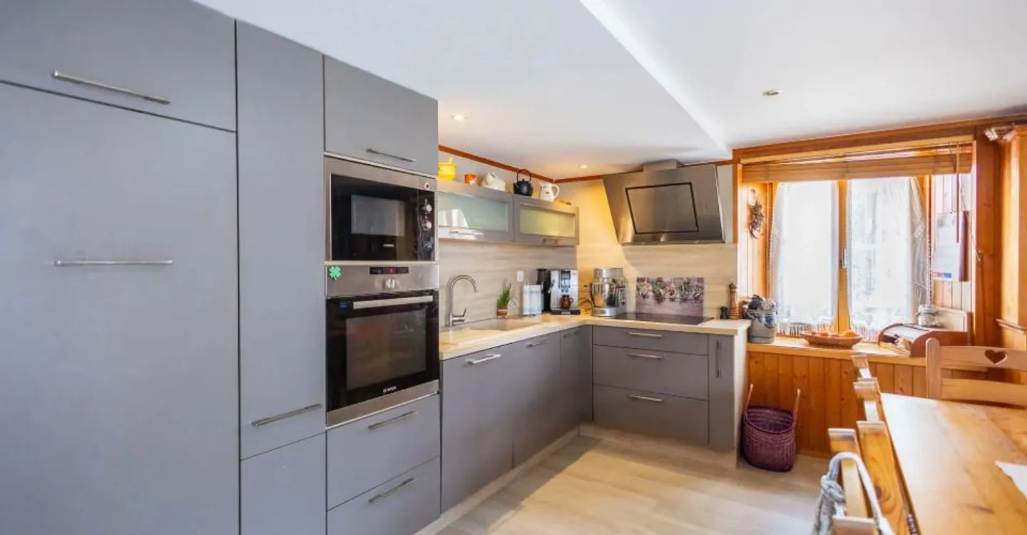 Charmantes Haus mit 2 Wohnungen in Albeuve - Foto 7 von 18