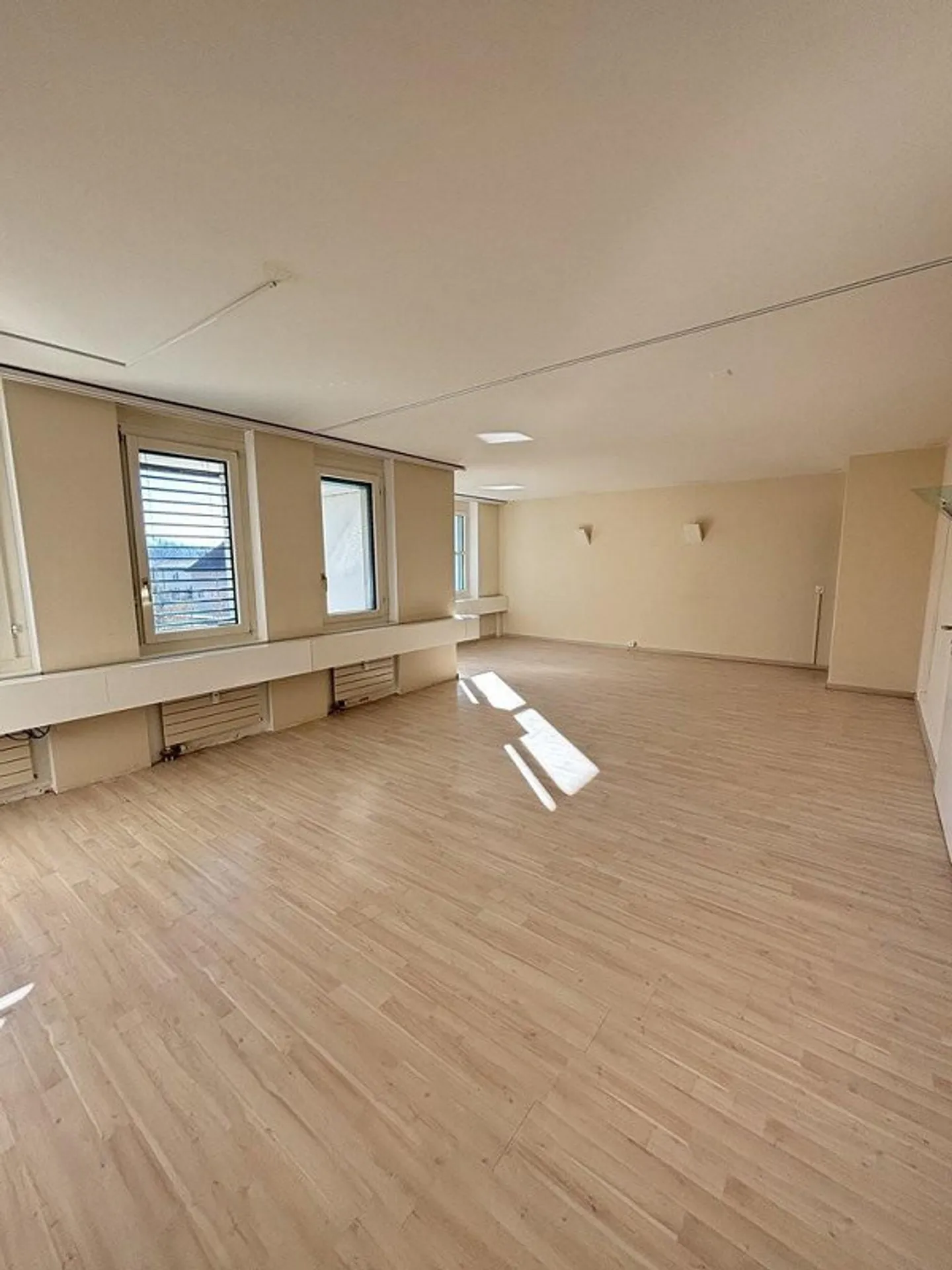 Heller Büroraum in Wetzikon - Foto 2 von 5