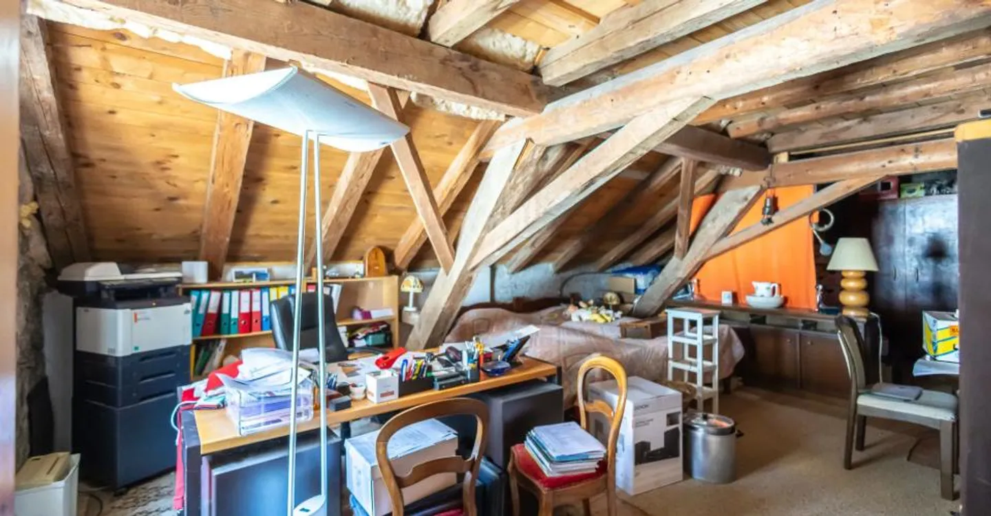 Charmantes Haus mit 2 Wohnungen in Albeuve - Foto 13 von 18
