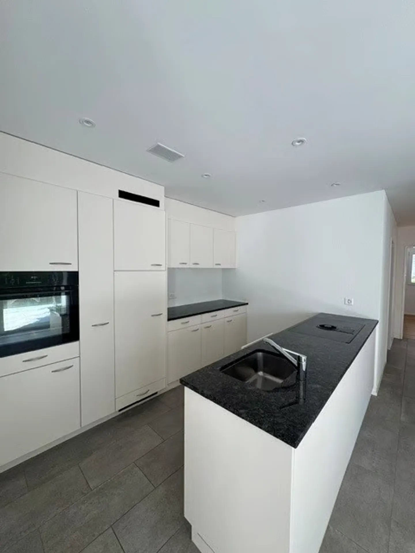 Modern 3.5-room apartment on the ground floor - Photo 7 of 10