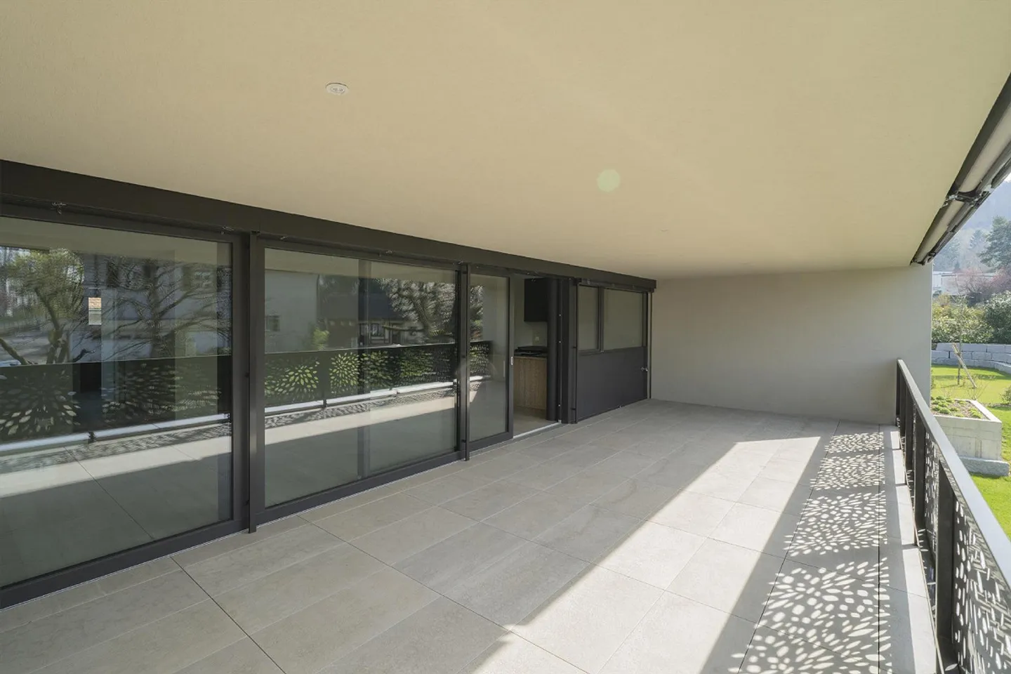 Luxuswohnung mit Terrasse - Foto 16 von 17