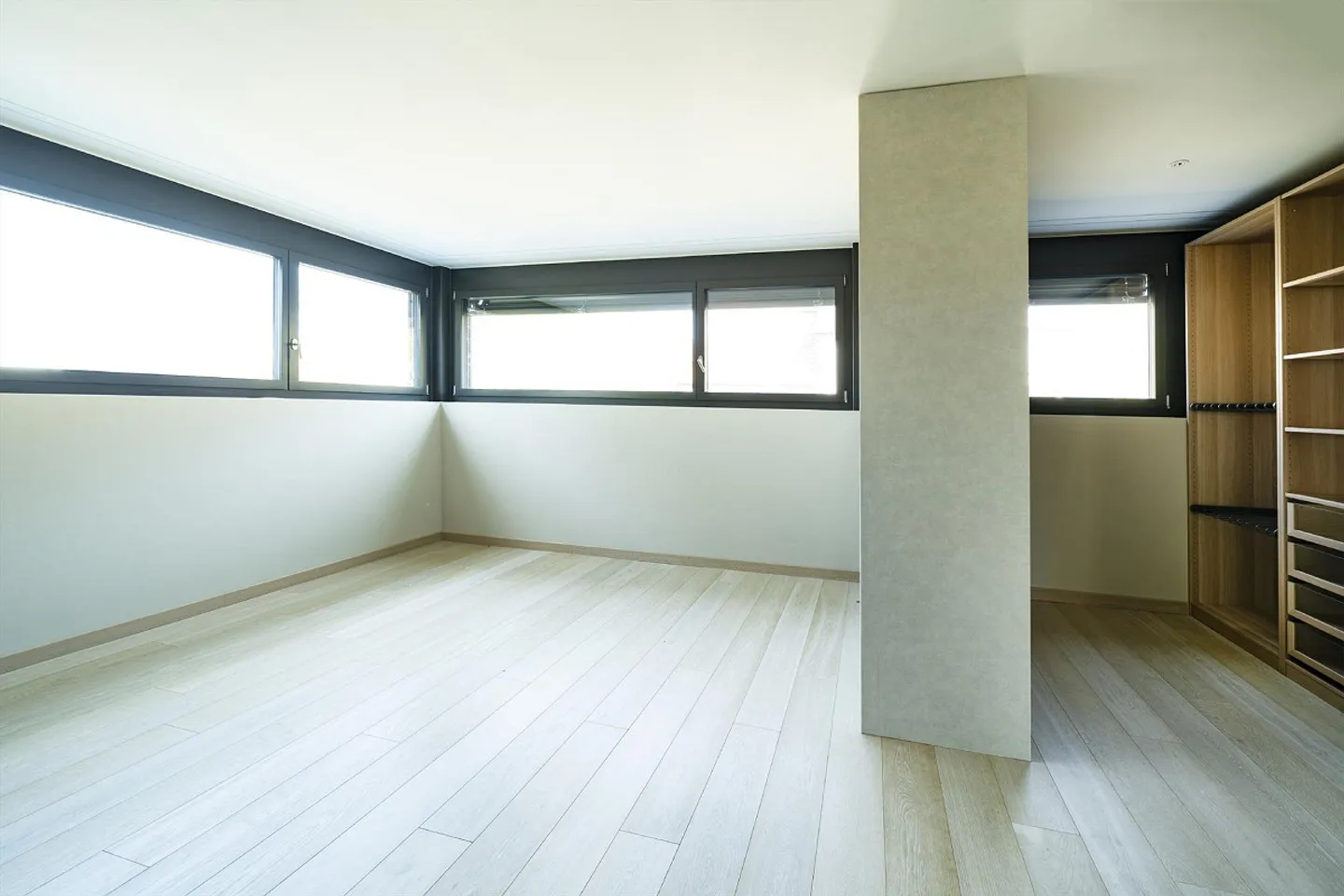 Luxuswohnung mit Terrasse - Foto 14 von 17