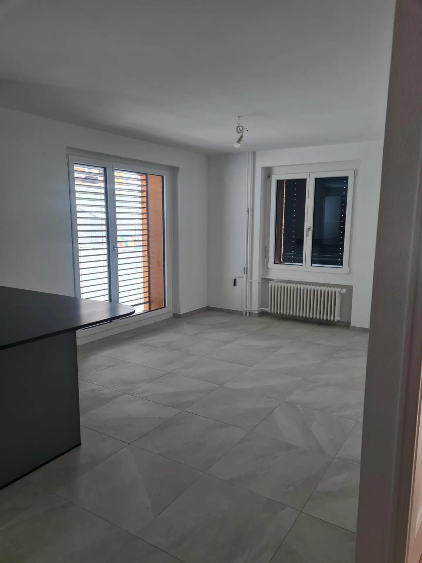 Appartement spacieux de 4 pièces - Photo 2 sur 9