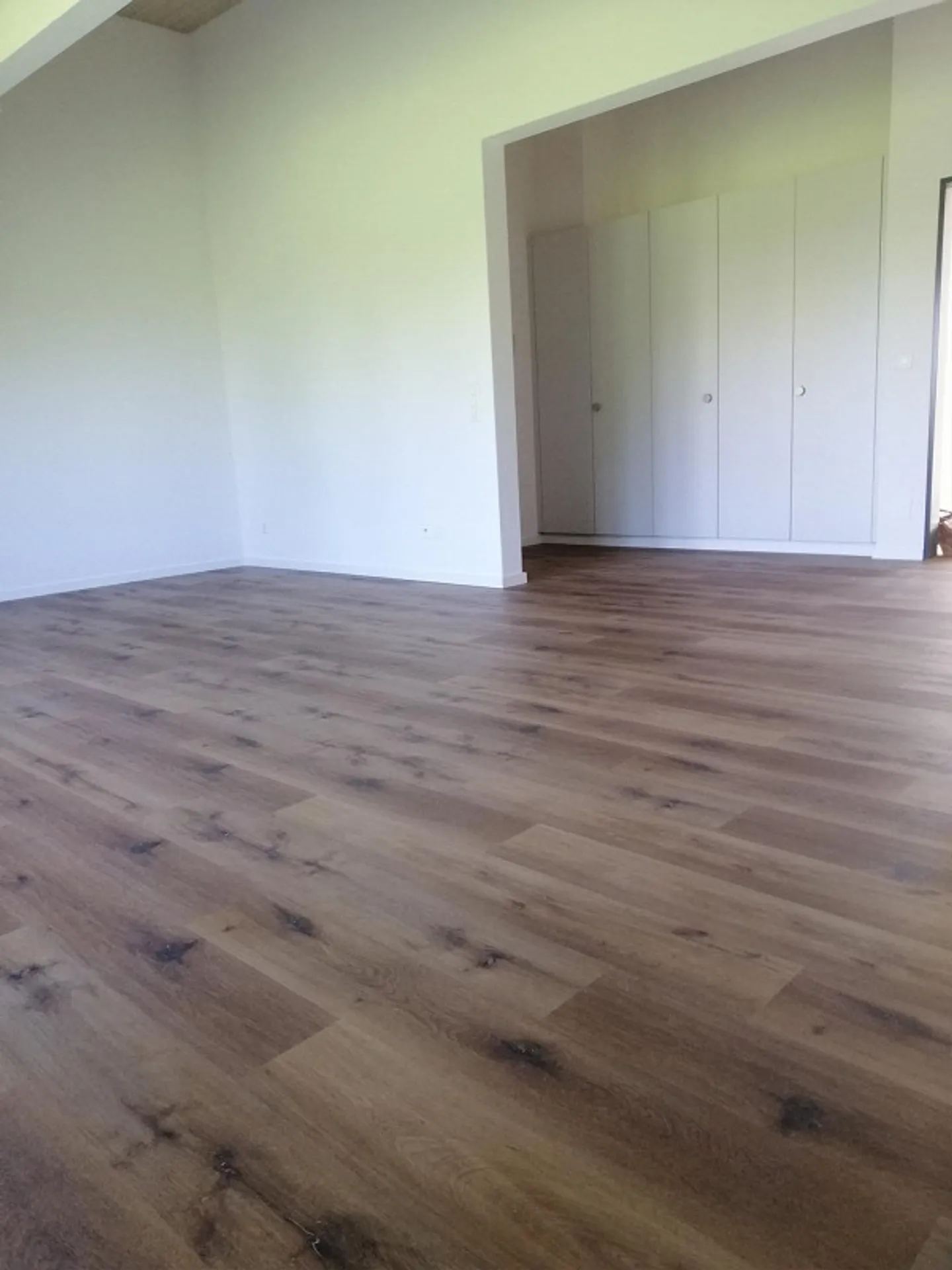 3.5 Room Apartment with Fantastic Views - Photo 1 of 15