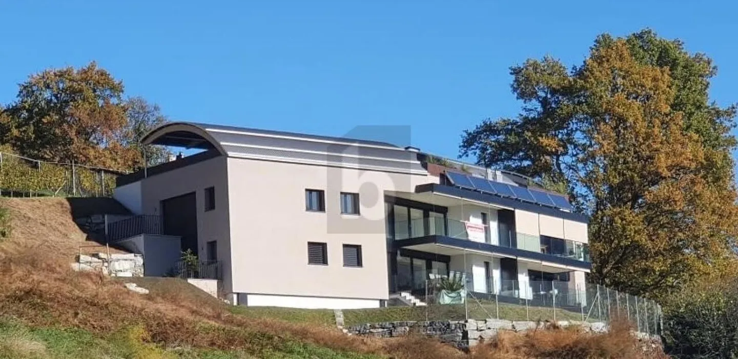 Nuovo Appartamento con Vista - Foto 1 di 6