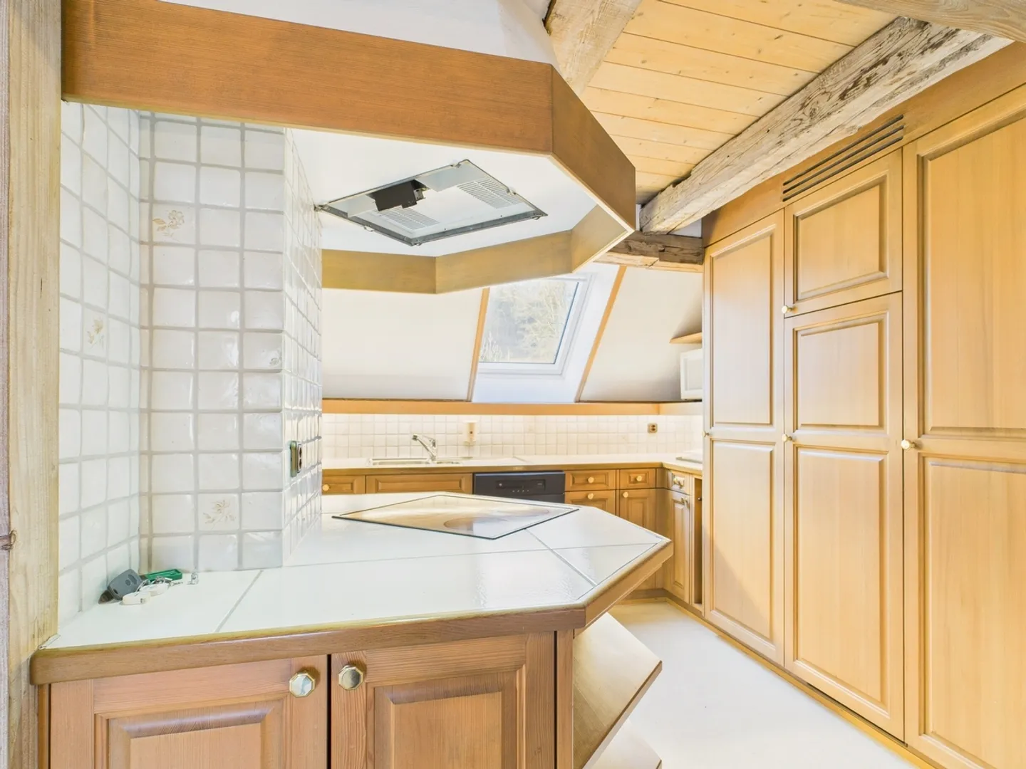 Appartement en Attique Unique de 5.5 Pièces - Photo 6 sur 13