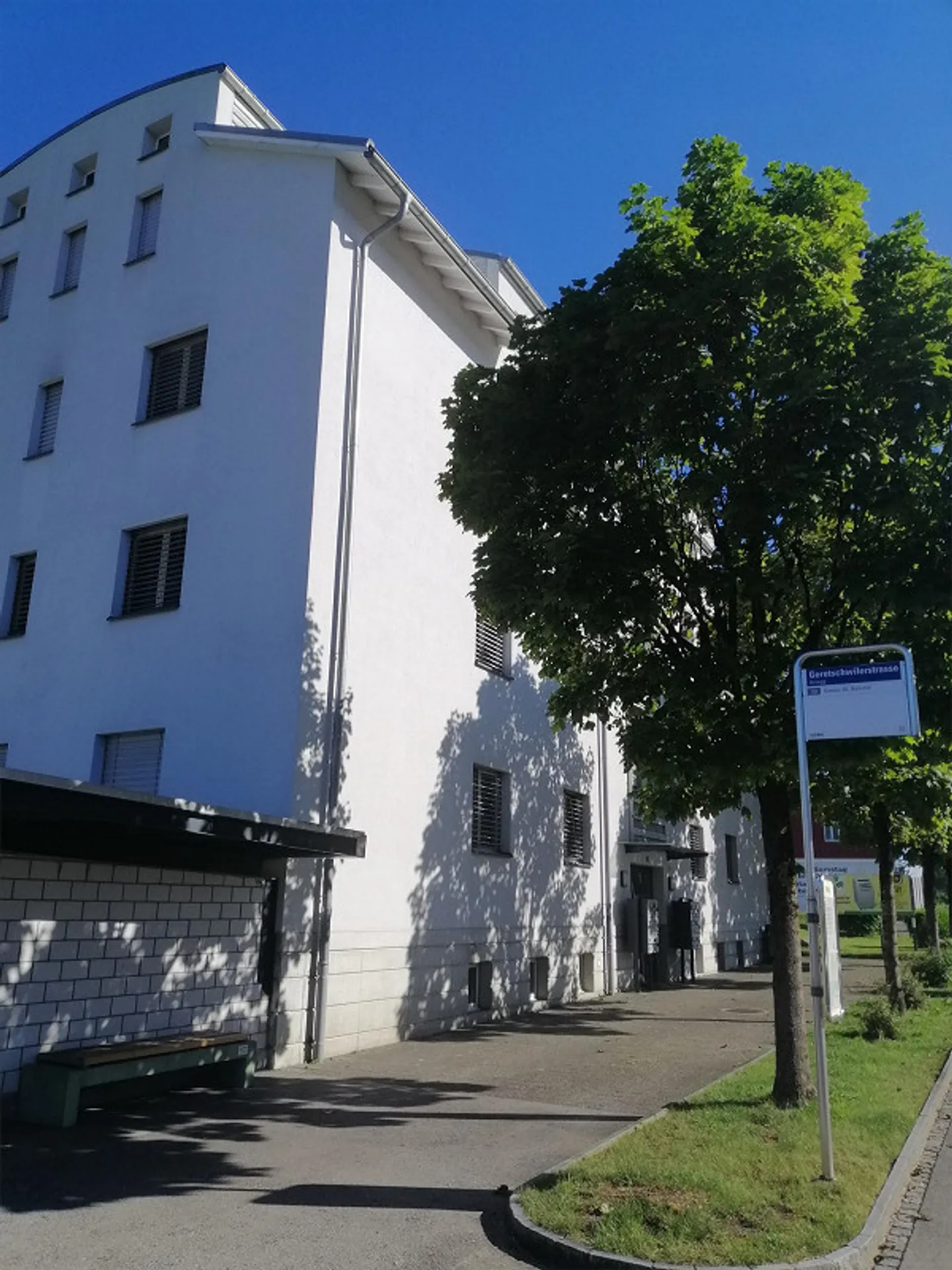 3.5 Room Apartment with Fantastic Views - Photo 15 of 15