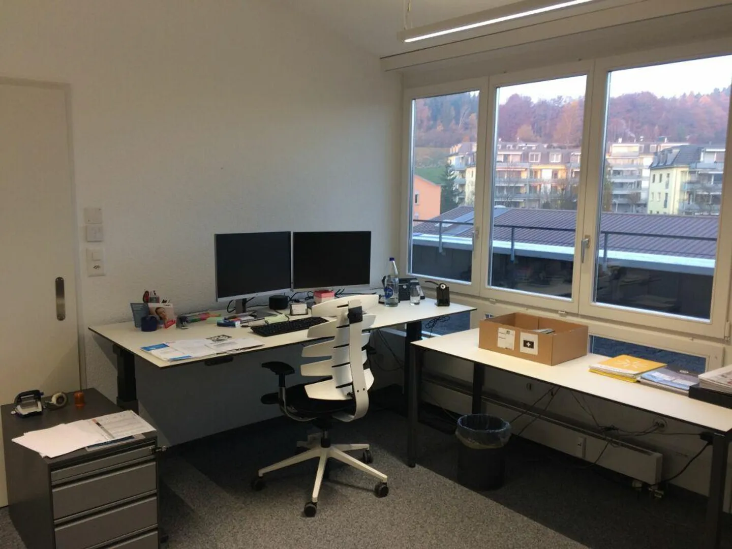 Einzelbüro in Geschäftsliegenschaft - Foto 1 von 7