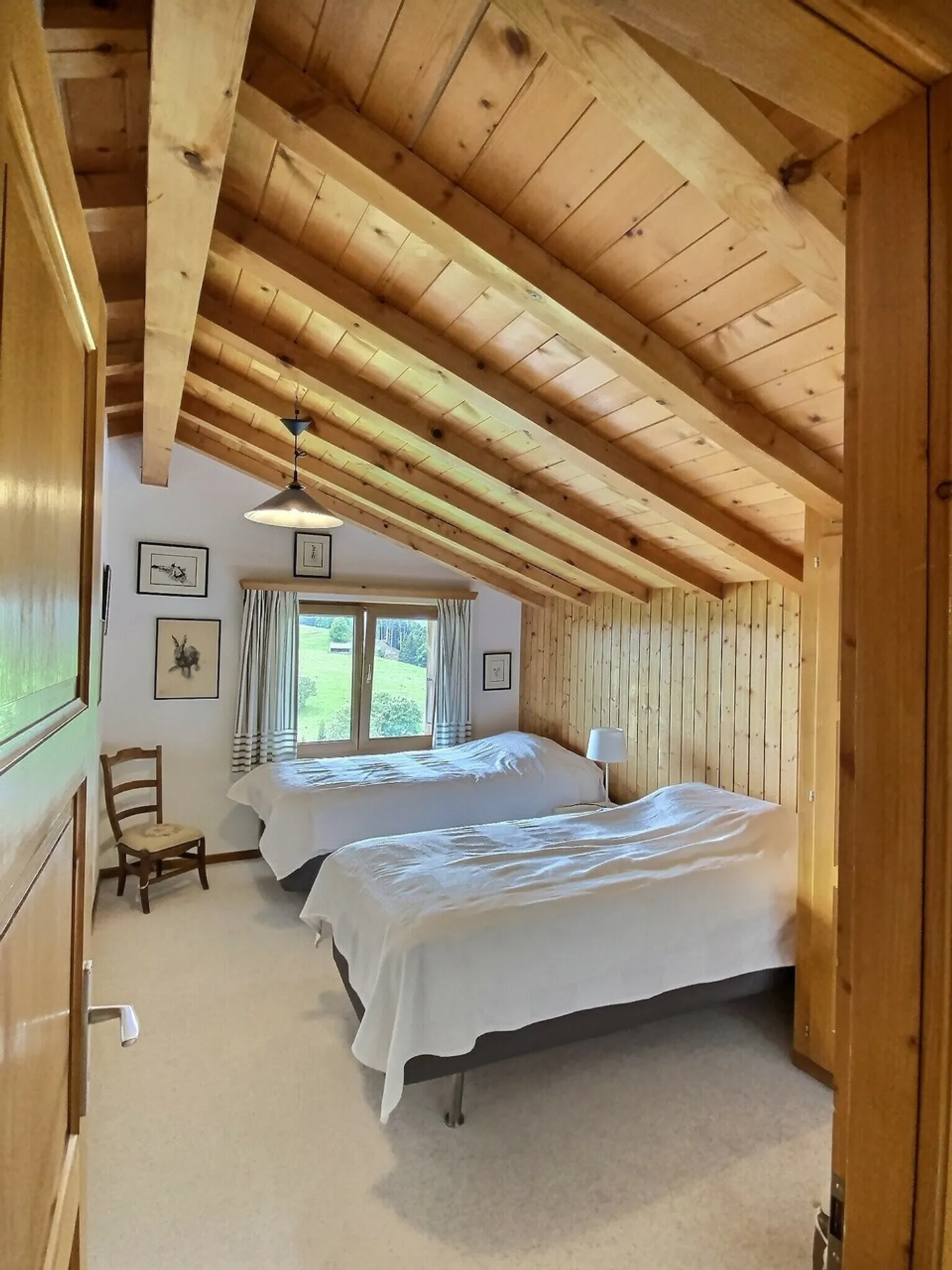 Magnificent co-ownership chalet in a green setting - Photo 13 of 24