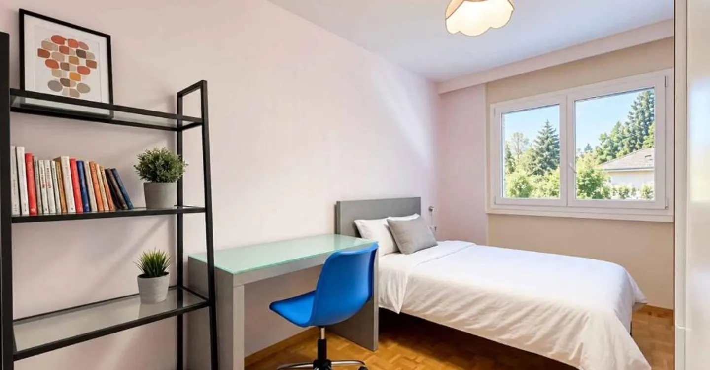 Charmante Wohnung mit Seeblick - Foto 7 von 9