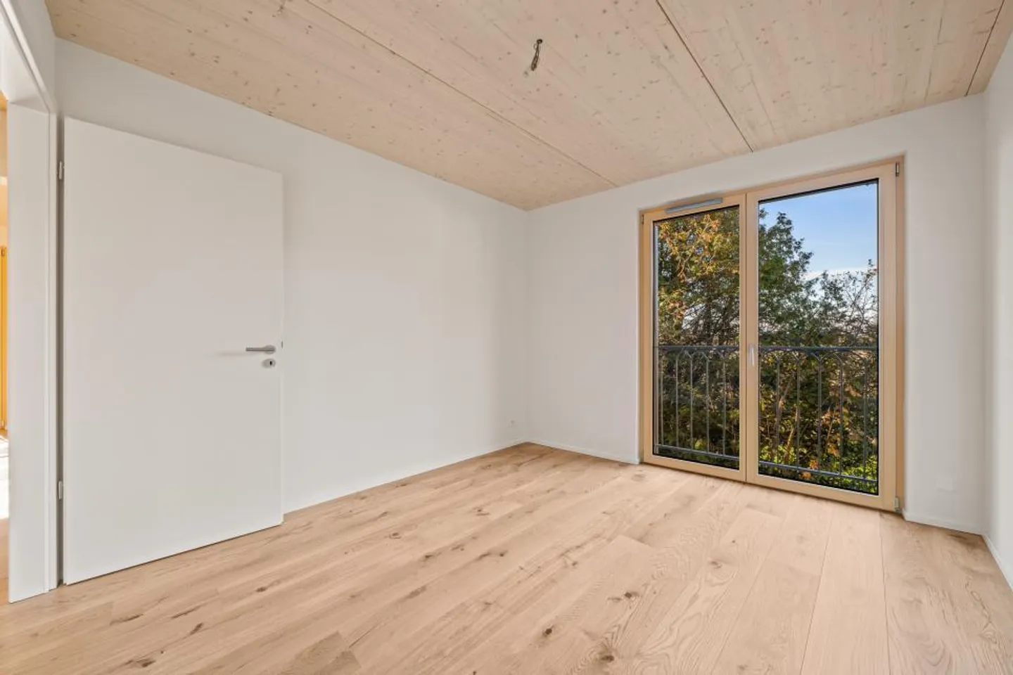 Newly Delivered on the Heights of Chailly - Photo 8 of 12