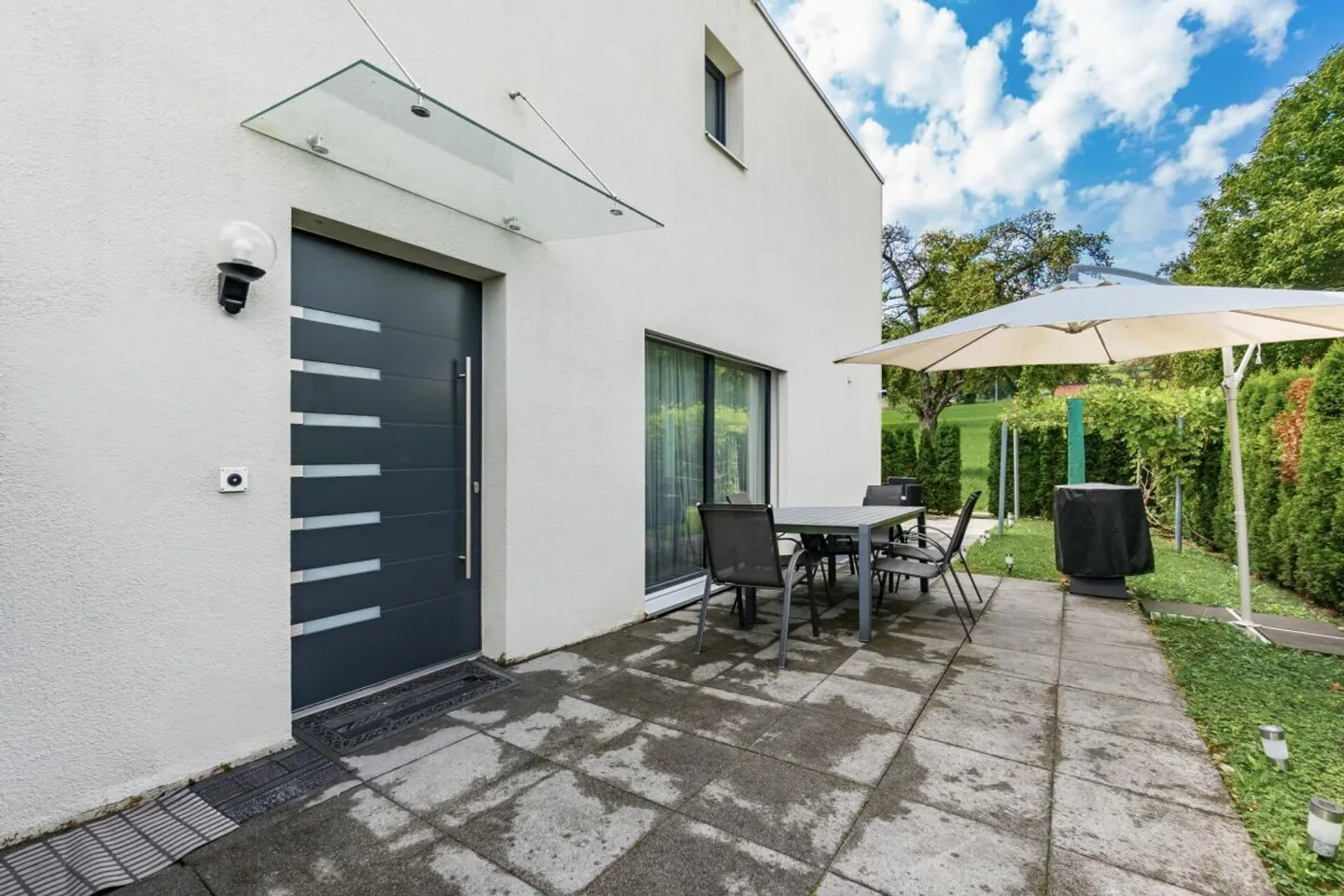 Einfamilienhaus in Reinach - Foto 2 von 14