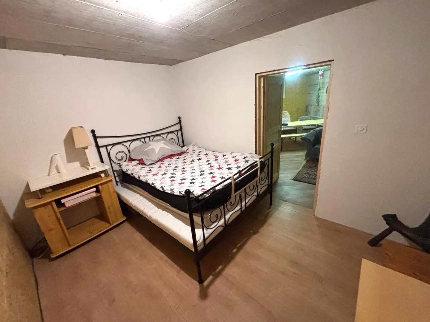 Grande casa familiare con 8,5 stanze a Lajoux, possibilità di affittare camere per gli ospiti - Foto 58 di 63